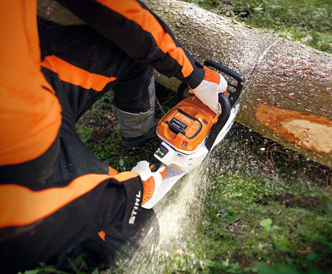 Stihl MSA 300 CO 35cm Battery Chainsaw - BODY without battery and without  ch – Kraakman Tuinmachines